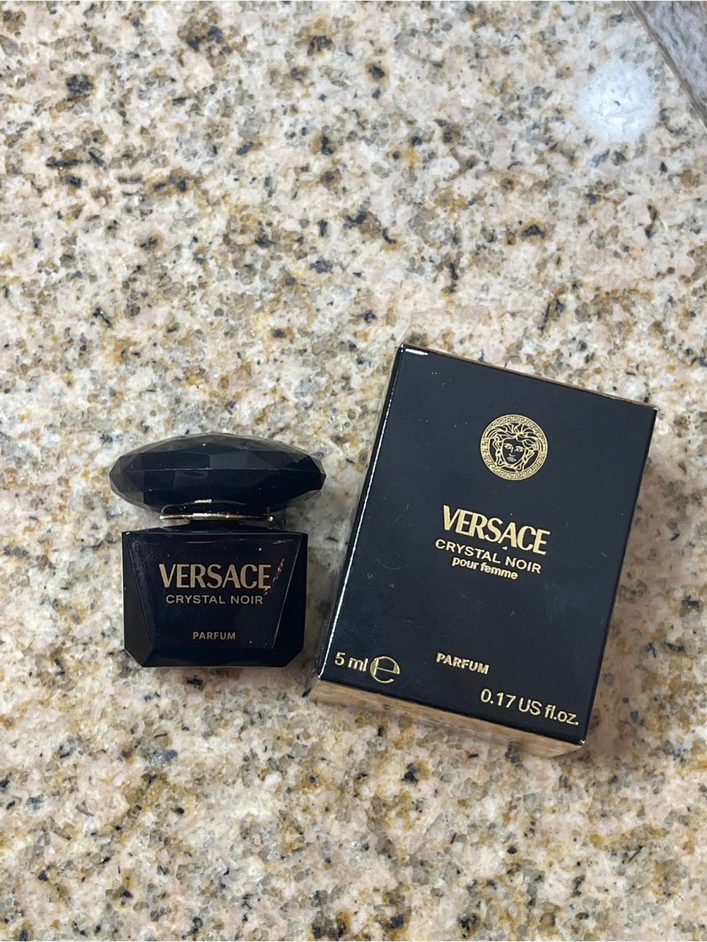 Versace Crystal Noir Pour Femme Parfum Perfume Mini Bottle NEW